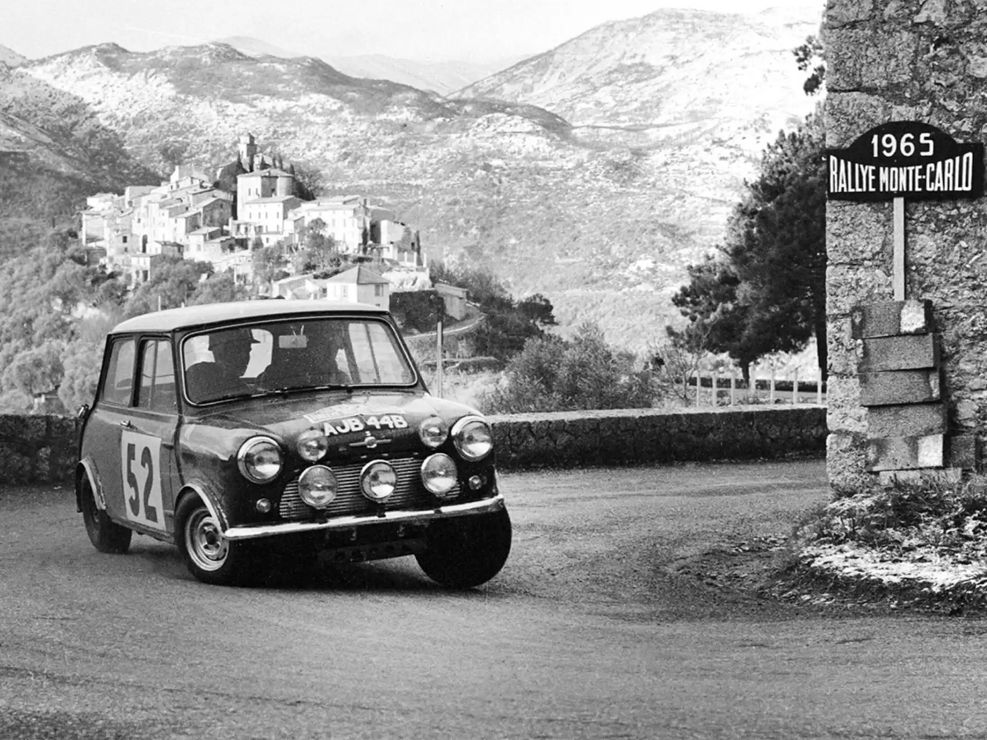 MINI John Cooper Works – Mini kilpailuissa