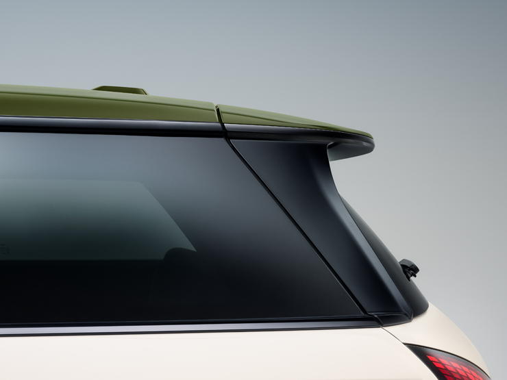 Lähikuva sivusta MINI Paul Smithin Nottingham Green -sävyisestä kontrastikatosta