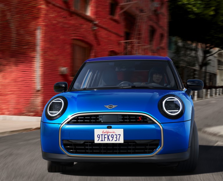 MINI Cooper 5-ovinen – ulkopuoli – kohokohdat