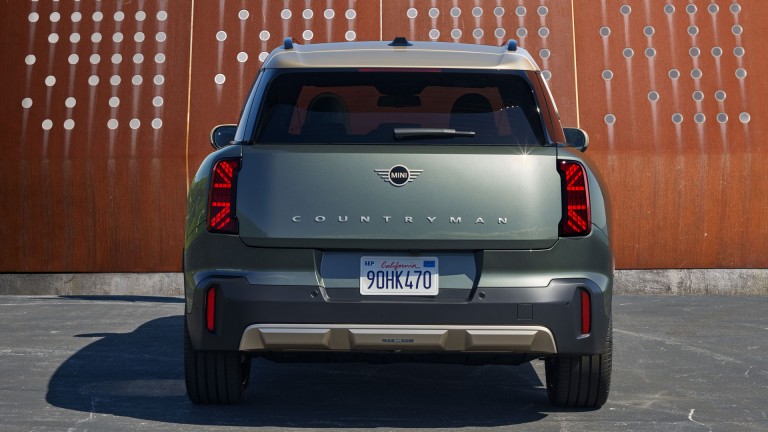 MINI Countryman - mosaiikki - tilat ja muunneltavuus